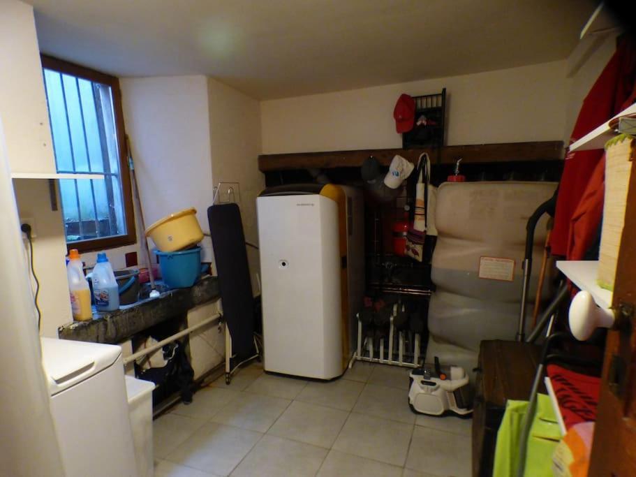 Maison Familiale Pour 8 Saint-Aventin Екстер'єр фото