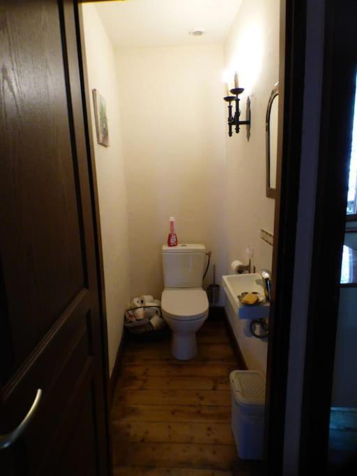 Maison Familiale Pour 8 Saint-Aventin Екстер'єр фото